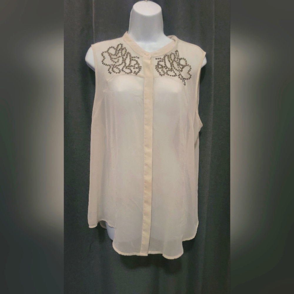 Worthington Cream chiffon sleeveless blouse